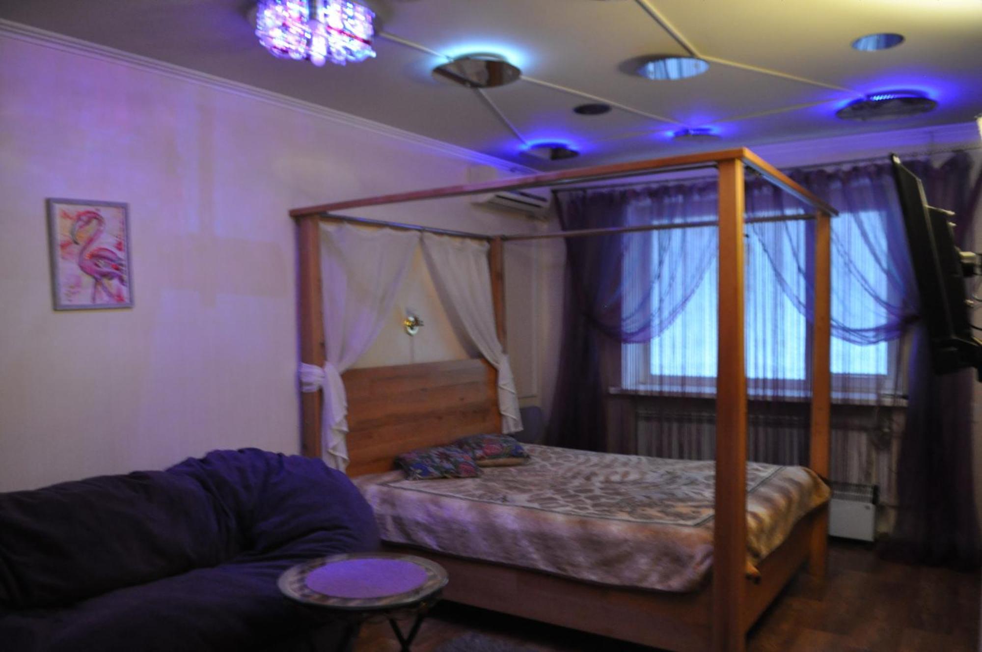 Cozy Apartments Near The Mcdonalds Kremenchuk Ngoại thất bức ảnh